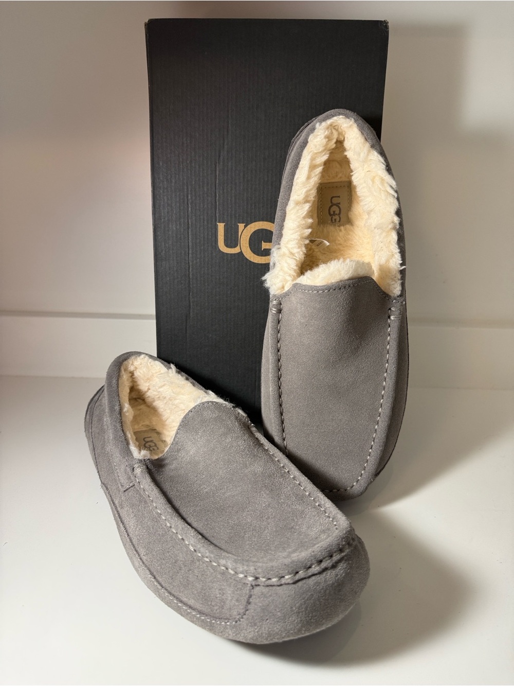 UGG Men's Ascot Gray Suede Fleece-Lined Slip-On Moccasins - Size 10